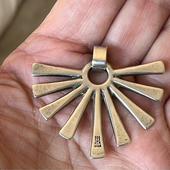 RETIRED James Avery X-Large Sunburst Hammered Necklace Pendant 2"W X 1.5”L - Picture 5 of 11